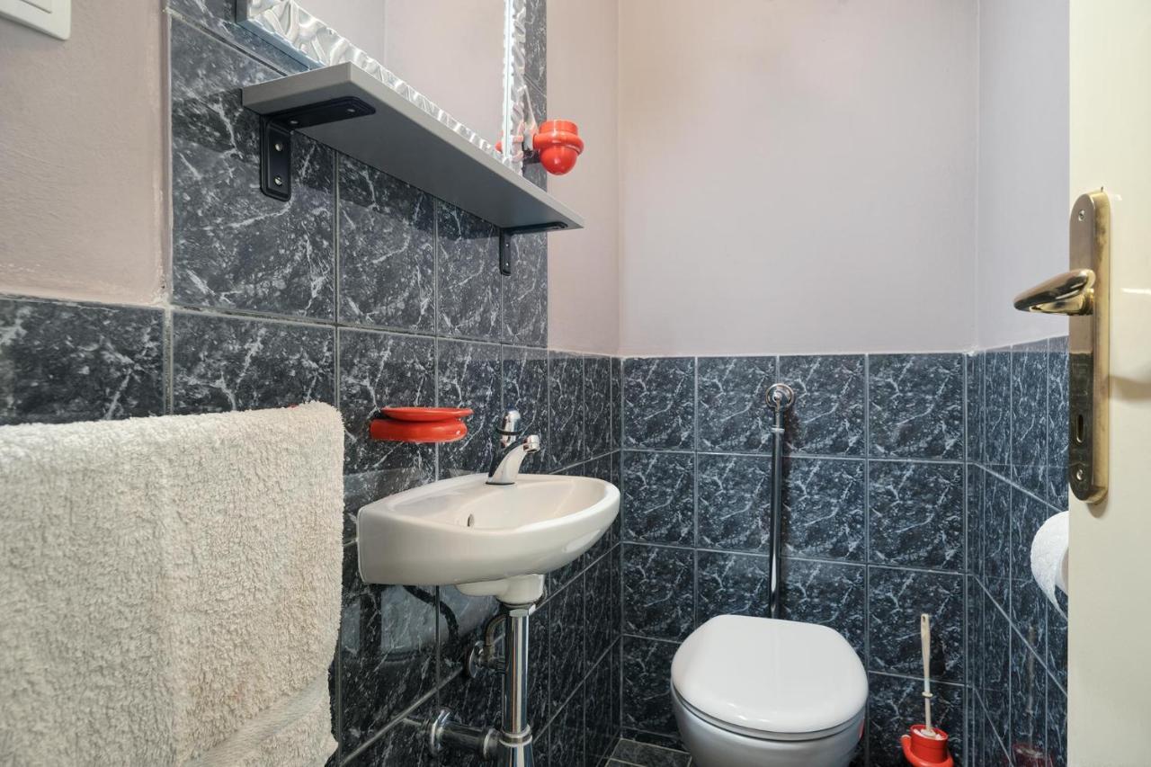 Apartman Bezo1 Split Buitenkant foto
